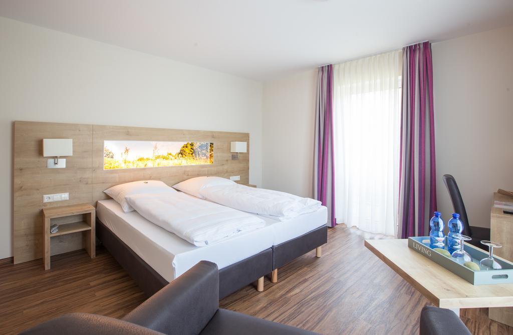 Sonnenhalde Landgasthof Bieg Neuler Bilik gambar